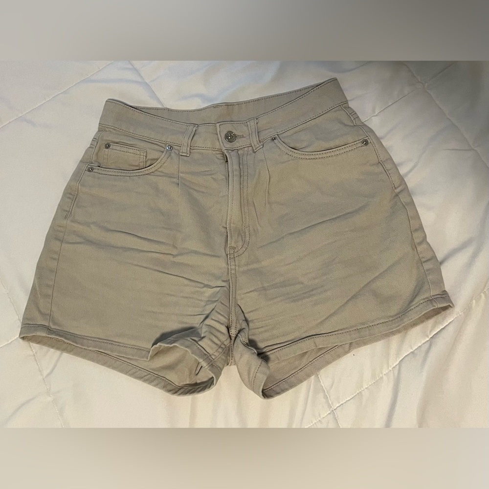 Mom shorts